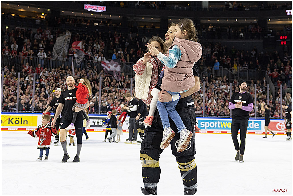 PENNY DEL;  Koelner Haie - Bietigheim Steelers; Koeln, 05.03.2023